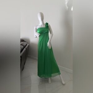 Elegant One Shoulder Green Dress